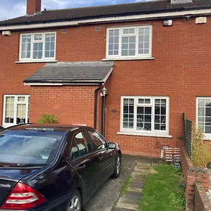 Villa Entire Terraced Two Story Redbrick House With Parking In Secluded Cul De Sac, Dublin